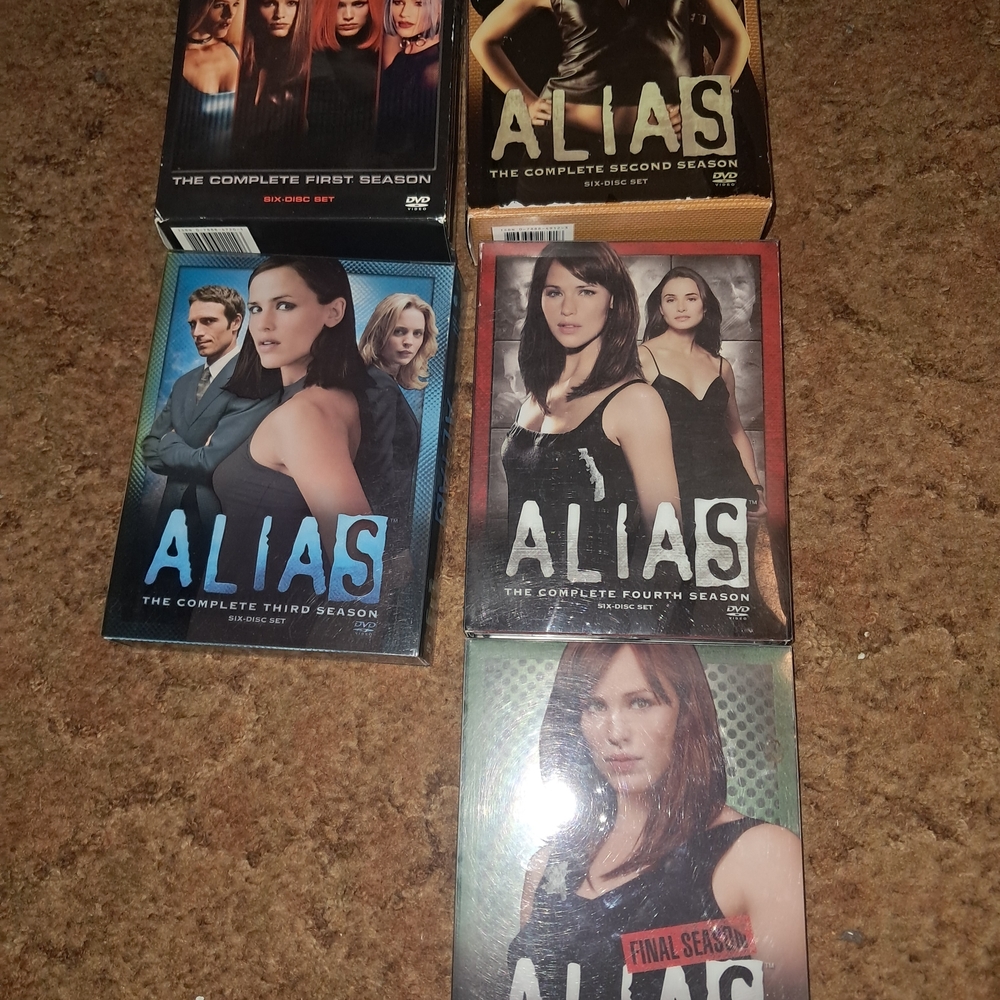 Alias Complete Series 1-5 DVD Set